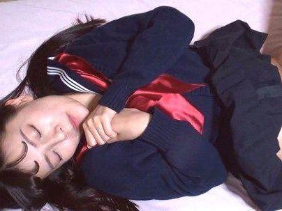 ＜ヤラせてくれる妹＞「お兄ちゃん…♡！」クッソ可愛い美少女の妹！余裕で近親相姦発展しちゃう(無料エロ動画)
