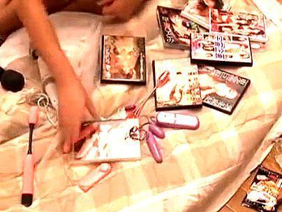 ＜家政婦さん！＞「これなに？すごいの…♡」家政婦にワザとエロいものを見させて・・・興奮させてやっちゃうぞ(アダルト動画)