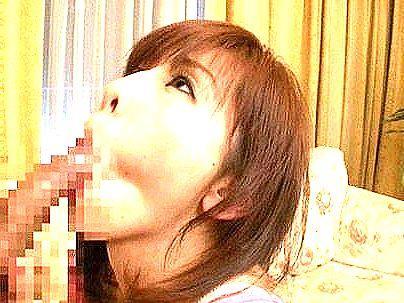 ＜美魔女ママ！＞「ババア・・・くわえる！」欲求不満の奥さんマッマ！息子と近親相姦発展しちゃう(無料エロ動画)