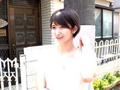 ＜我慢できたらね…♡＞「まじですか？！」ヤリマンになった幼馴染！エロ交尾のチャンス到来！絶対我慢すっぞ！！