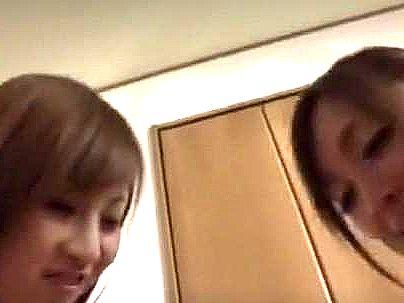 ≪レズ×お姉さん≫【もっとしたいの…】スレンダー美乳おっぱいカワイ子ちゃんコンビ！休憩中にレズビアン行為(無料エロ動画)