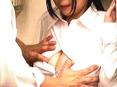 ≪巨乳OL≫【ウソだろ？ラッキー！】パーフェクトボディ極上巨乳おっぱいOL！会社でエロ行為できちゃうぞ(無料エロ動画)