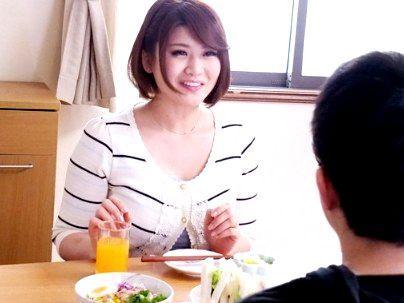 ＜エロドラマ！＞「幸せだね…♡」上品な感じの幸せいっぱいの奥さん！前の彼に強引に犯されレイプされっぞ！(無料エロ動画)