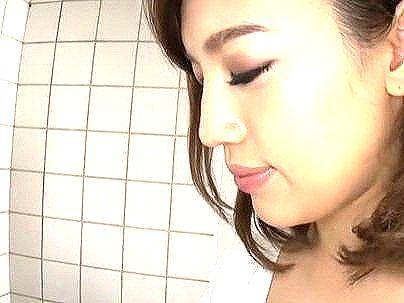 ＜巨乳人妻！＞「あなた…久しぶりなの…♡」ボインのヒトヅマ奥さん！胸チラに旦那が久しぶりに興奮してフル勃起確定ヤルぞ！！