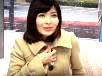 ＜心優しい人妻さん！＞「え？ここで、なにするんですか？」清楚系可愛い素人奥さん！MM号で童貞オナニーお手伝いしちゃうぞ！