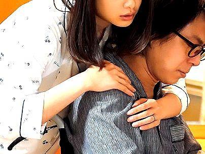 ＜若妻NTR！＞『ダメ‥ァ・・！』美乳おっぱい奥さんが！義弟に強引にエロ行為に持ち込まれたゾ！