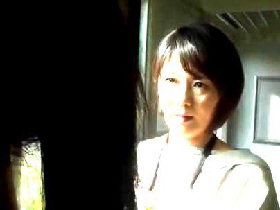 ＜ヘンリー塚本！＞「レズしたいの…」欲求不満の美人お姉さん！レズビアン行為もだえ感じるゾ(無料エロ動画)