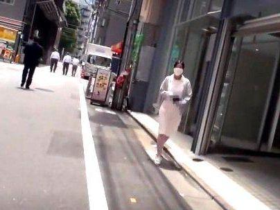 ＜ナース！＞「え？これからですか？」滅茶苦茶可愛い女子ナース看護師！童貞君相手に筆おろし最高でしょｗW(無料エロ動画)