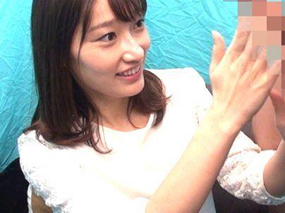 ＜素人ナンパ！＞「ちんこ見て・・この顔ｗ！」デカパイの素人女子！口説かれたガチパコｓｅｘシチャウゾ(無料エロ動画)