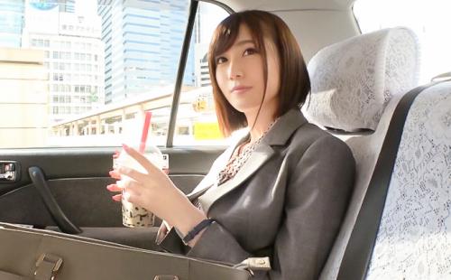 【りほ 24歳 医療機器の営業】新宿で営業中の美人OLをナンパ！ホテルで濃密セックス！スーツを脱がすと露わになる巨乳ボディ！！