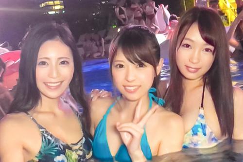 【なお みさき いおり】ナイトプールで出会ったパリピ女子と乱交セックス！水着を着たまま絶頂イキ狂う6P！レズ絡みしながらチンポを求める淫乱女子！！