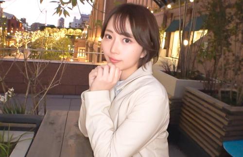 【ゆきね 26歳 広告代理店】ショートヘアの清楚なお姉さんとハメ撮りセックス！小柄な体に巨乳おっぱい！喘ぎながら絶頂アクメする姿に勃起不可避！！