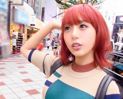 【あゆ 22歳 何もしてないプーさん】赤髪ギャルと濃密セックス！ニーハイブーツを履かせたまま潮吹きイキする敏感マンコ！超ど変態美女に勃起不可避！！