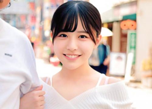 【こなつちゃん】真実の愛を確かめるカップルNTR企画！ブサイク彼氏の目の前でイケメン男子と浮気セックス！やっぱり男は顔なのか！？