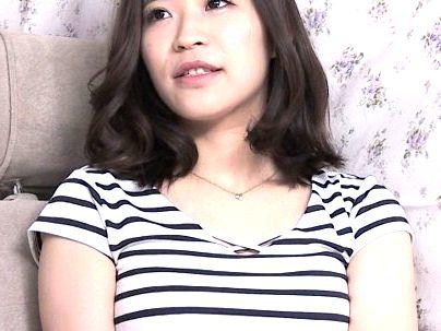 ＜素人妻ナンパ＞「え？下着ですか？！」綺麗目の可愛い奥さん！下着調査とだましてエロ行為しちゃう(無料エロ動画)