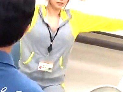 ＜図書館＞「ターゲートロックONｗｗ！」クッソエロい女子発見！敏感娘を痴漢行為で楽しんじゃう(無料エロ動画)