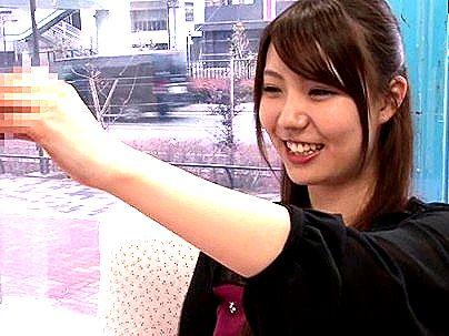 ＜マジックミラー号＞「私ですか？！」 街中で声を掛けた心優しい女子！ＭＭ号乗車で童貞君相手に筆おろしシテクレチャウ！