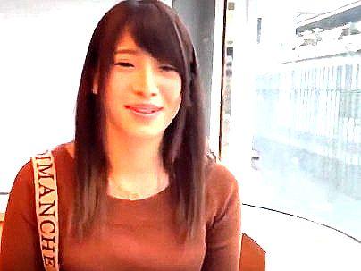 ＜ナンパ！＞「パイ乙、エッロｗW！」関西の美乳おっぱい素人女子！ゲットしてハメ撮りセックスもだえ感じる(無料エロ動画)