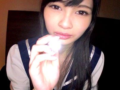 ＜射精我慢出来たら＞「ほらほら…♡！」どS のクッソ可愛い美少女！M男を調教エロ行為しちゃう(無料エロ動画)