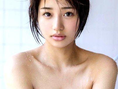 ＜唯井まひろ＞「18歳？まじか？！」とんでもね～な！可愛い美少女が超大量潮吹きすっぞ(無料エロ動画)