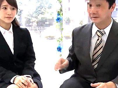 ＜働く美女限定＞「恥ずかしいです…！」オフィスで働く男女に突然のSEX交渉！後輩ちゃんの恥じらいがたまらんｗＷ！