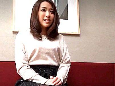 ＜人妻の浮気心＞「え？レスです…♡！」欲求不満すぎる奥さん！他人棒で久しぶりにエロ交尾興奮してっゾ！(無料エロ動画)