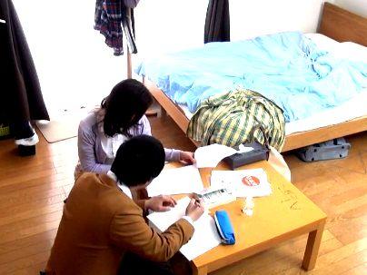 ＜一般男女モニタリング＞「ほしいの…♡！」欲求不満の熟女の家庭教師！童貞君が我慢限界で・・・(アダルト動画)