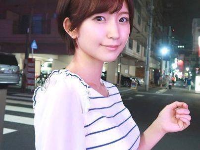 ＜流出映像＞「シロウト？まじか？！」ショートカット滅茶苦茶カワイ子ちゃん！ハメ撮りｓｅｘシチャウゾ(無料エロ動画)