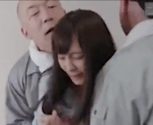 【生意気な人妻】『ちょっ…警察に言いますよ…』プライド高い傲慢奥さまが他人チンポで大絶叫イキまくり《レイプ》逢見リカ