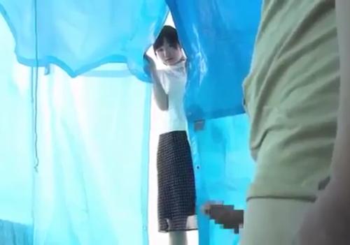 《おばさん》もう一度私を犯して…【人妻】セレブ奥様が路上生活者の硬いチンポに快楽落ち♥夫ではもう満足できない…《レイプ》