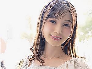 【人妻ナンパ】色白なセレブ奥さん！ホテルへ移動したスレンダーボディの人妻が他人おちんぽで生中SEX！