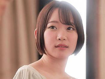 【人妻NTR】あぁ‥ゴキブリが苦手なんです‥どうしよう!!モラハラ旦那と暮らすロリフェイス奥さんを押し倒しぶっかけ顔射し