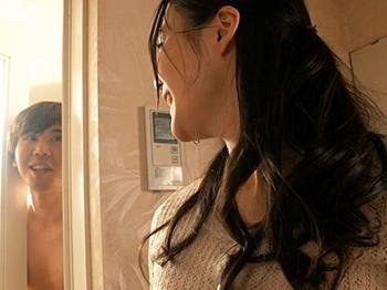 ＜ネトラレ＞ 巨乳清楚な人妻が夫に内緒で義父とエッチな世界に！ 背徳の快感に溺れる危険な関係…