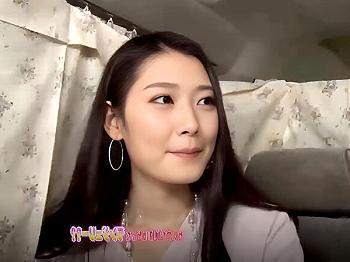 ☆素人ナンパ☆スレンダー清楚なセレブ人妻を車内乗車”連れ込み♡美乳おっぱい主婦を電マ＆バイブで発情させ浮気の濃厚SEX♡