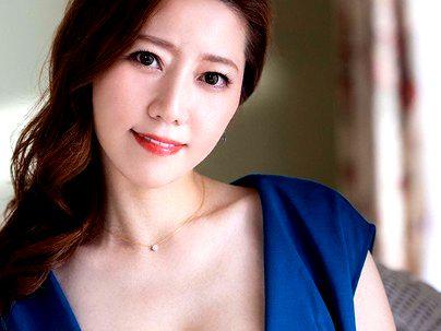 ＜高学歴エリート人妻＞「このルックスで・・！」フェラチオがお好きとかマジでヤバイ！42歳 AV DEBUTだとよ！！