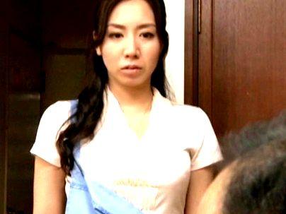 ＜罠に落ちた妻！＞「嫌です、ヤメテクダサイ…」初めて他人に抱かれてしまった奥さん！弱みからネトラレｓｅｘに！！