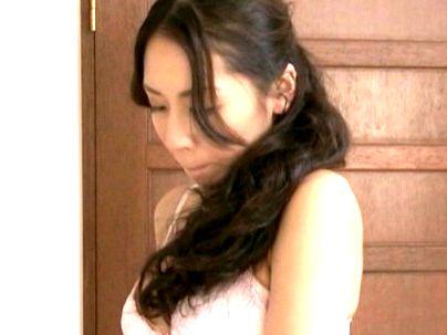 ＜罠に落ちた妻＞「ババア、弱み！」初めて他人に抱かれた熟女のオバサン！内心良かったみたいだな、ケケケ・・！