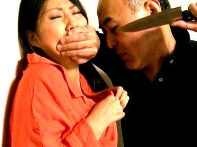 ＜ヘンリー塚本＞「これがエロドラマ！乳房 （やる！）」包丁持った鬼畜な男！強引に女とヤル！！