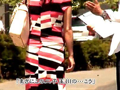＜素人妻ナンパ！＞「おばさん・・服が派手！」日焼け跡のおばさん熟女！口説かれて、また開いとるぞ(無料エロ動画)