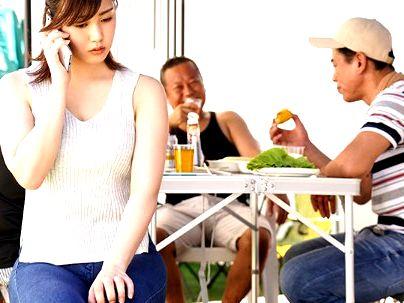 ＜町内キャンプNTR！＞「もしもし・・帰りたいわ…」大好きで大切な俺の嫁！！町内キャンプでネトラレｓｅｘになっとる！！