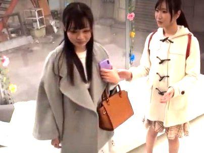 ＜女子大生＞「え？誰か紹介したいといけないの？！」友情数珠つなぎ企画！友達を30分以内に電話で呼び出さないと即パコにｗＷ