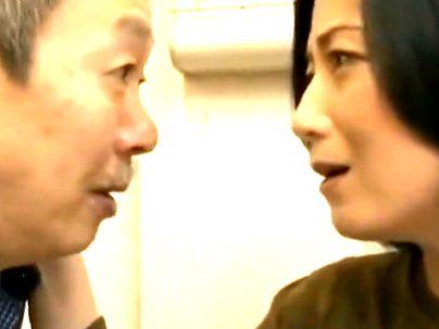 ＜ヘンリー塚本＞「中高年夫婦の性生活！」どんな時代でもセックス！夫婦の性生活のエロドラマがここにｗ(無料エロ動画)