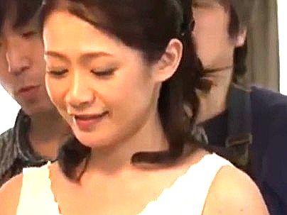 ＜隣の痴女奥さん＞「この奥さんやべーぞｗＷ！」清楚系美人奥さん美魔女！射精管理させられるけど・・嬉しい(無料エロ動画)