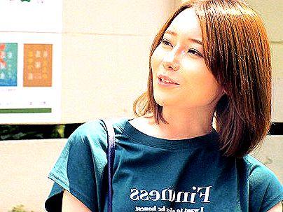 ＜メモリアルヌードフォト＞「お金くれるんですか？！」素人女子大生ゲッツ！絶倫チ○ポ男と素肌密着撮影会でやっちゃう！