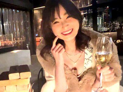 ＜ラウンジ上位の超イイ女！＞「酔ったらヤレるらしい？」まじか！ラッキーゲットしてパコパコしちゃうぞ～(アダルト動画)