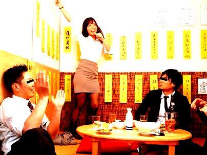 ＜相部屋NTR＞「もりがってますか…♡！」バカなOLだ！この後絶倫の上司の餌食になるとも知らずにケケケ・・！