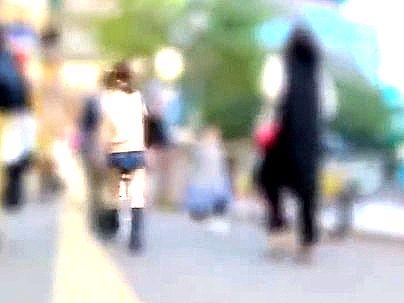 ＜睡姦サークル＞「おかしちゃうYOｗＷ！」制服女子を尾行！そのまま家に行って強引にヤル！ただそれだけ(ｗＷ！