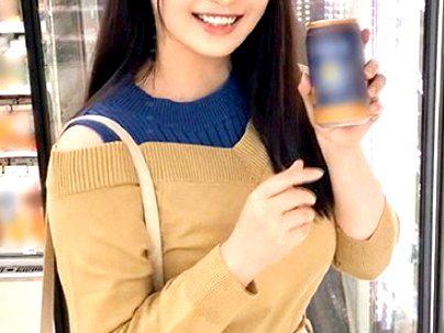 ＜個人撮影！＞「かわええぞｗ！」バスト１００ｃｍのボインちゃん！ハメ撮りファックしてっゾ(アダルト動画)
