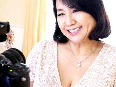 ＜初撮り！＞「めっちゃ！ババア、ｗ！」六十路？ウソだろ？よく見るとババア、が交尾してっゾ(アダルト動画)
