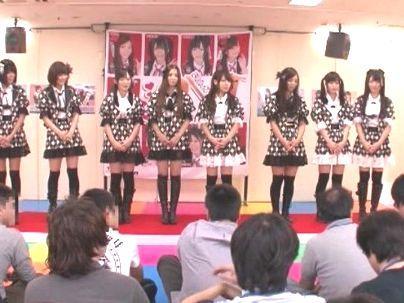 ＜美少女アイドル！＞「イッパイしようね～♡」クッソ可愛い美少女達！ファンとエロ交尾シチャウゾ(無料エロ動画)
